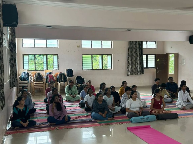 Yoga workshop for PEGA software systems employees (4)